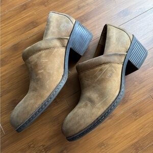 Born Tan Leather Clogs